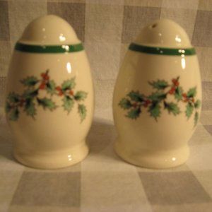 SPODE CHRISTMAS TREE SALT & PEPPER SET